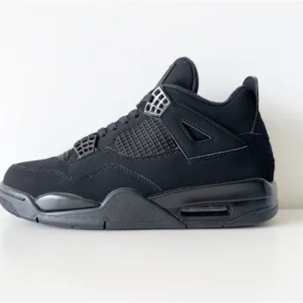 Jordan 4 Black Cats